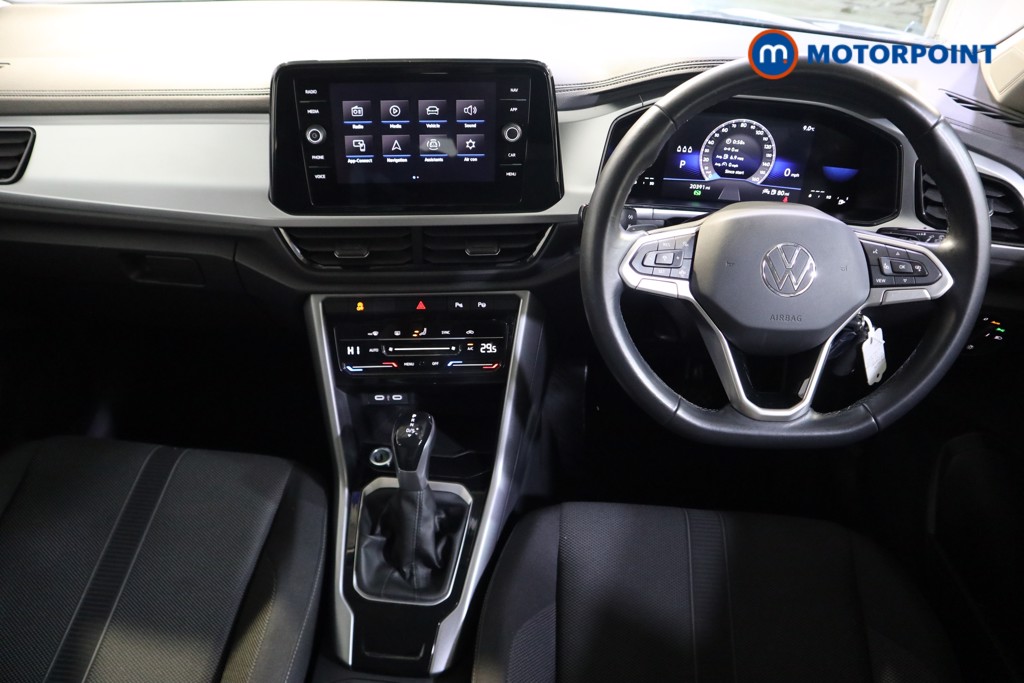 Volkswagen T-Roc Life Automatic Petrol SUV - Stock Number (1610276) - 1st supplementary image