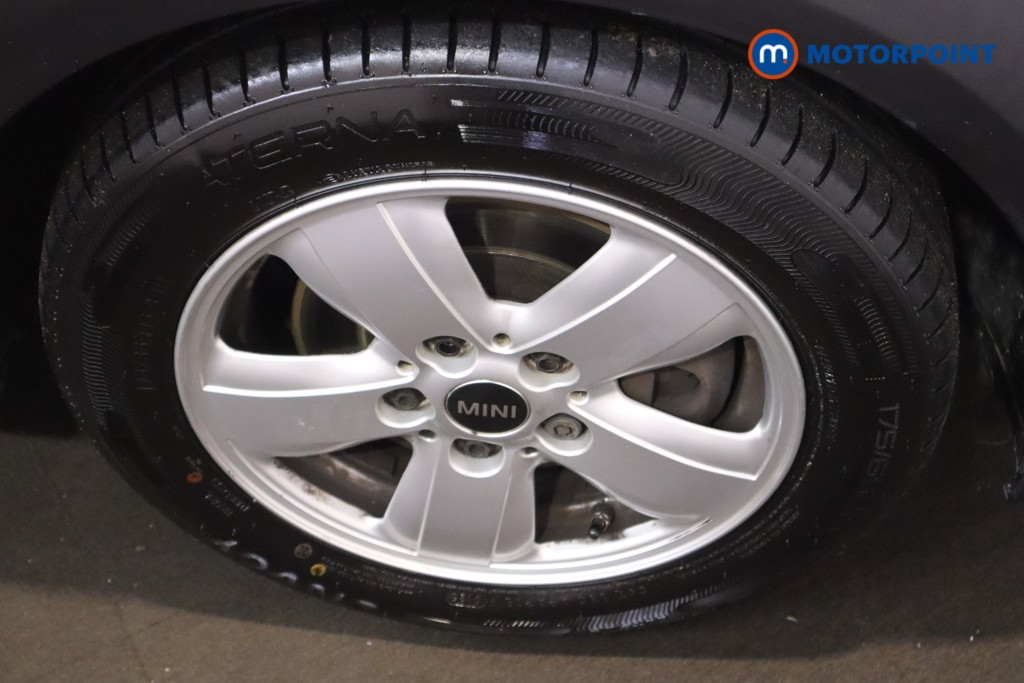 Mini Hatchback Cooper Classic Automatic Petrol Hatchback - Stock Number (1610427) - 11th supplementary image