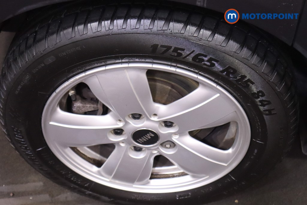 Mini Hatchback Cooper Classic Automatic Petrol Hatchback - Stock Number (1610427) - 12th supplementary image