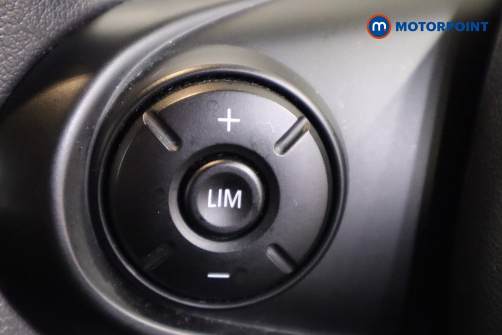 Mini Hatchback Cooper Classic Automatic Petrol Hatchback - Stock Number (1610427) - 18th supplementary image