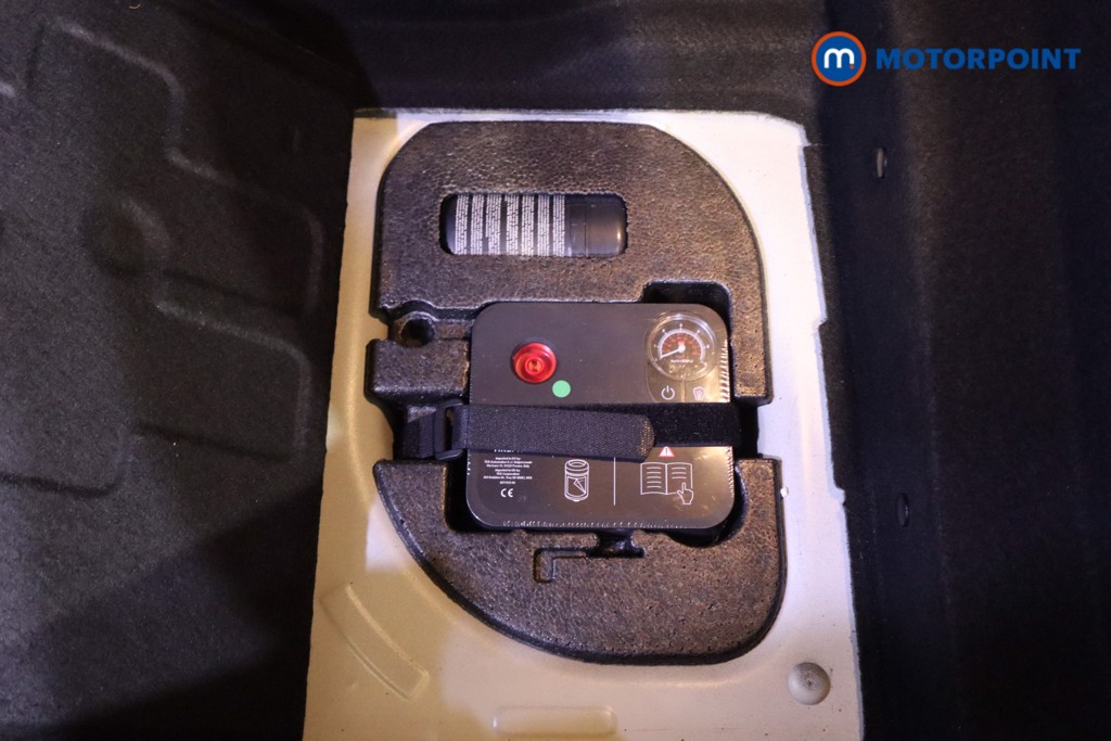 Mini Hatchback Cooper Classic Automatic Petrol Hatchback - Stock Number (1610427) - 27th supplementary image