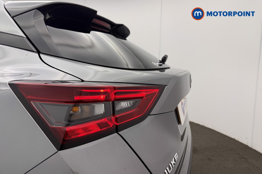 Nissan Juke N-Connecta Manual Petrol SUV - Stock Number (1610600) - 27th supplementary image