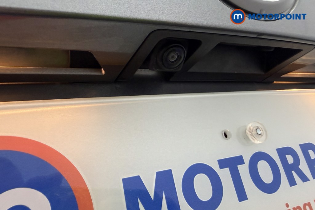 Nissan Juke N-Connecta Manual Petrol SUV - Stock Number (1610600) - 28th supplementary image