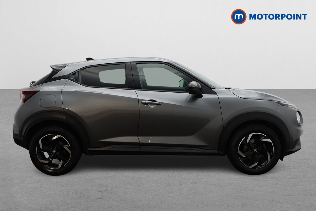 Nissan Juke N-Connecta Manual Petrol SUV - Stock Number (1610600) - Drivers side