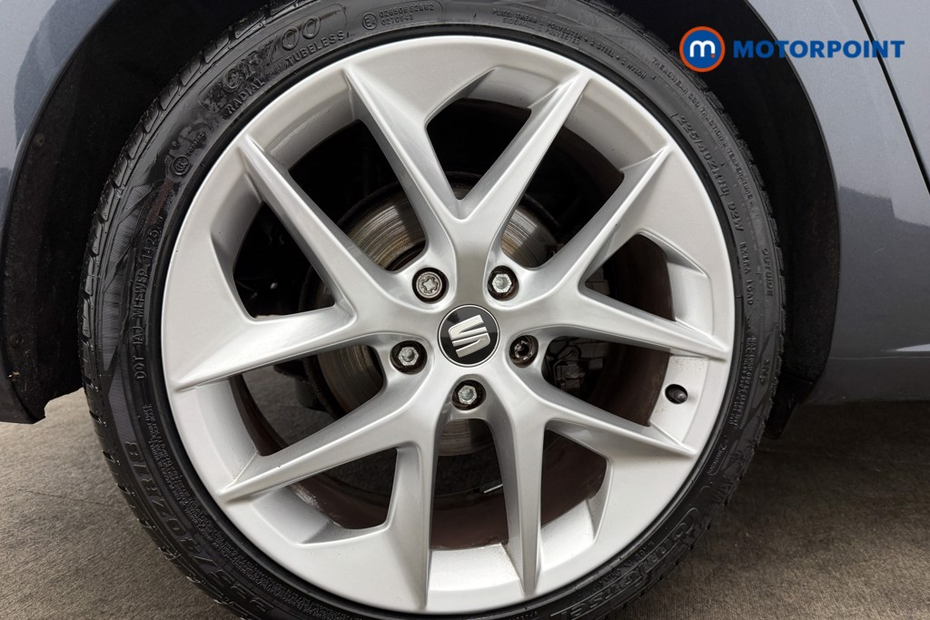 Seat Leon FR Automatic Petrol Hatchback - Stock Number (1610617) - 10th supplementary image