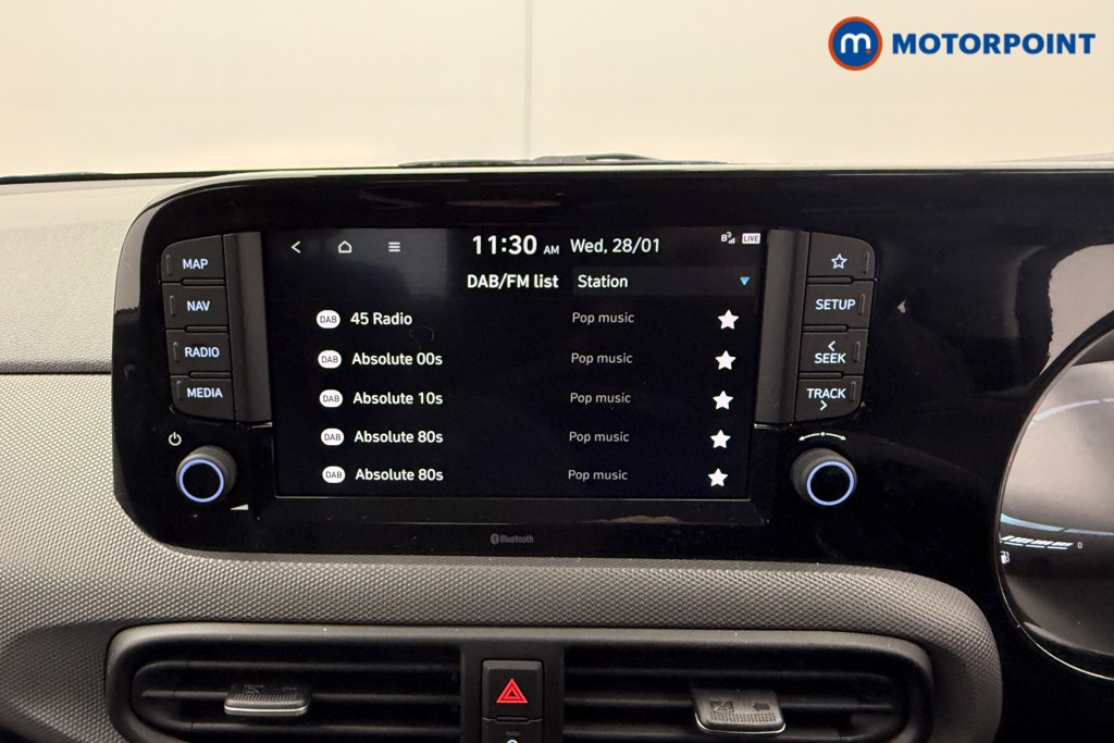 Hyundai I10 Advance Automatic Petrol Hatchback - Stock Number (1610668) - 6th supplementary image