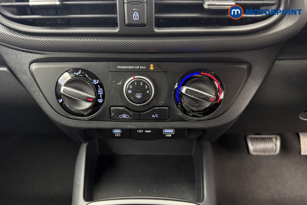 Hyundai I10 Advance Automatic Petrol Hatchback - Stock Number (1610668) - 10th supplementary image