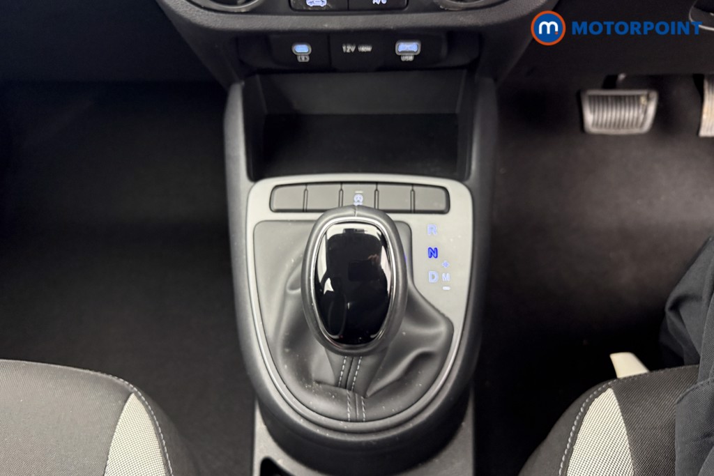 Hyundai I10 Advance Automatic Petrol Hatchback - Stock Number (1610668) - 11th supplementary image