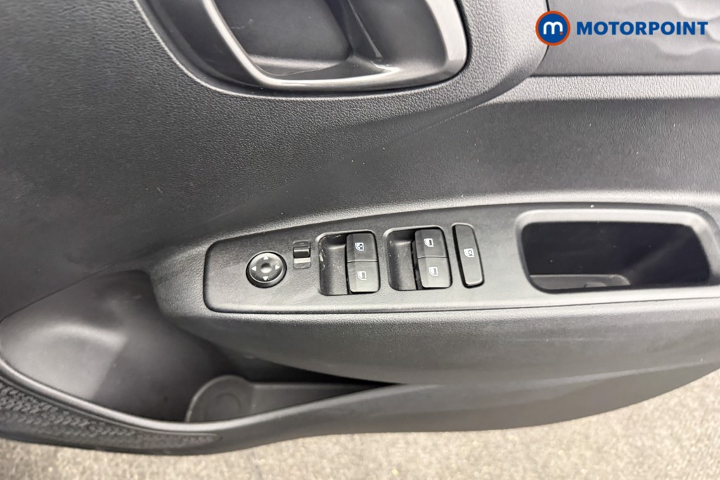 Hyundai I10 Advance Automatic Petrol Hatchback - Stock Number (1610668) - 15th supplementary image