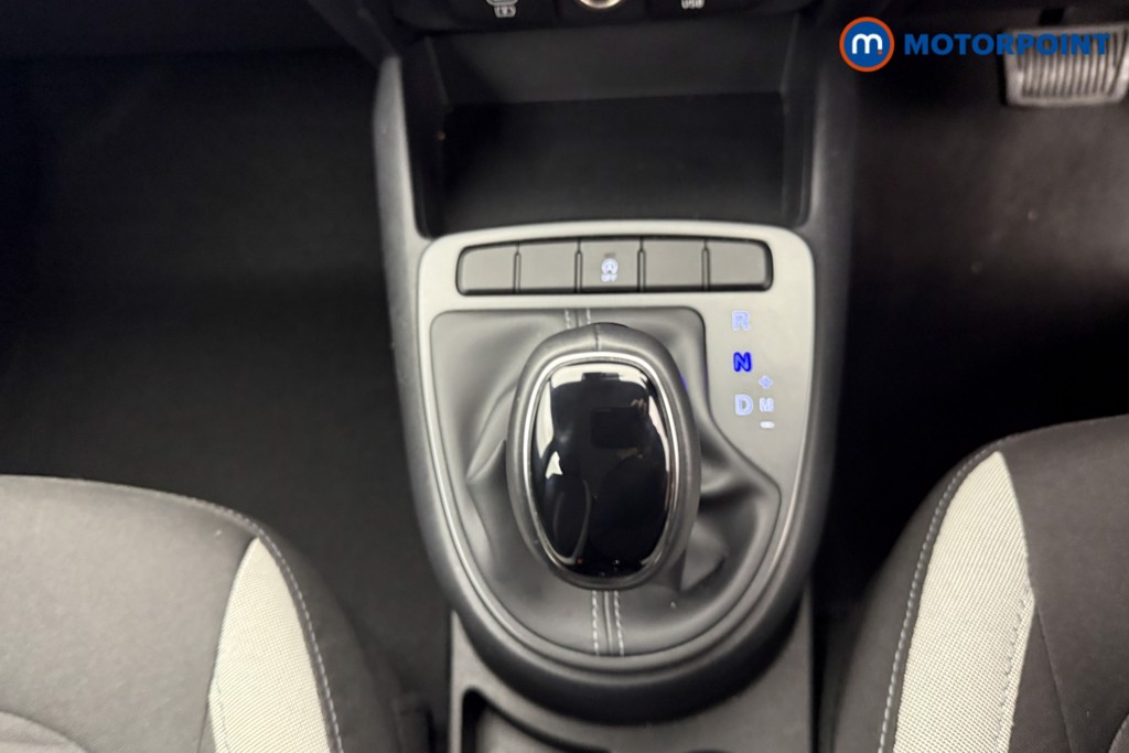 Hyundai I10 Advance Automatic Petrol Hatchback - Stock Number (1610671) - 10th supplementary image