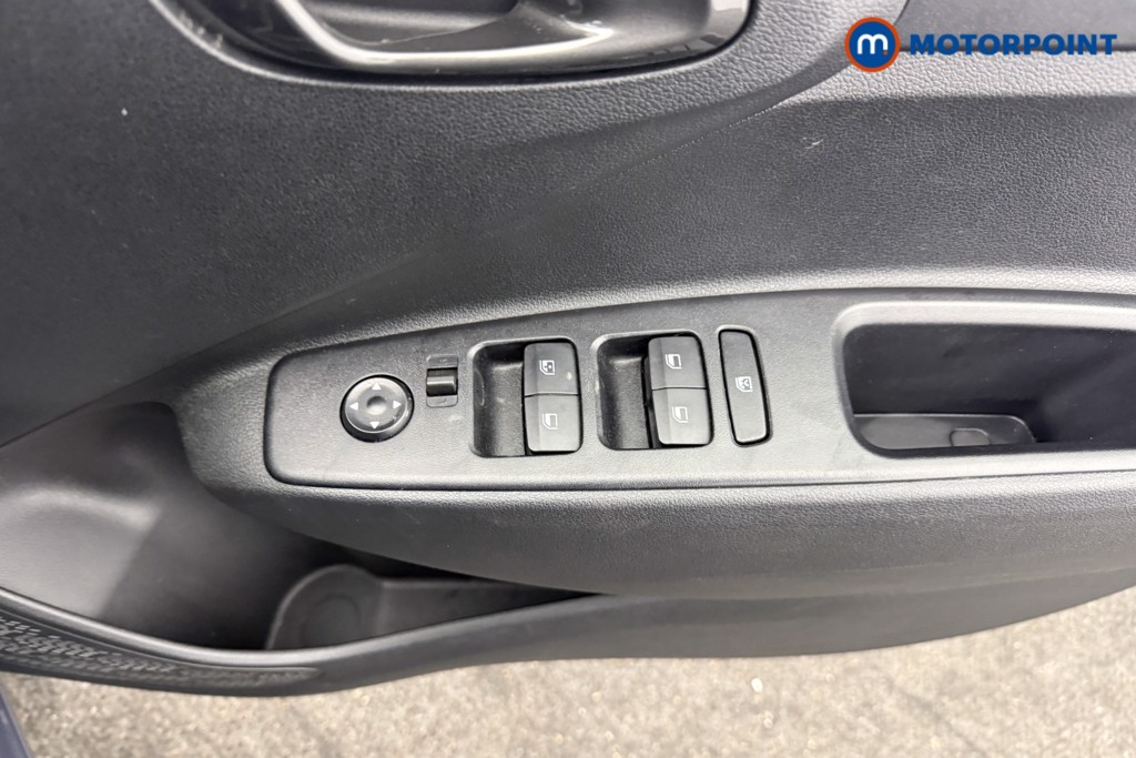 Hyundai I10 Advance Automatic Petrol Hatchback - Stock Number (1610671) - 14th supplementary image