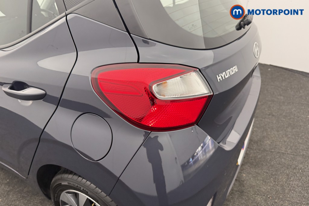 Hyundai I10 Advance Automatic Petrol Hatchback - Stock Number (1610671) - 23rd supplementary image