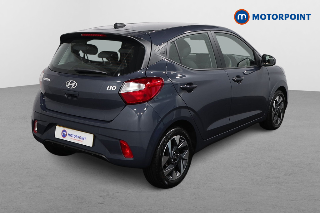 Hyundai I10 Advance Automatic Petrol Hatchback - Stock Number (1610674) - Drivers side rear corner