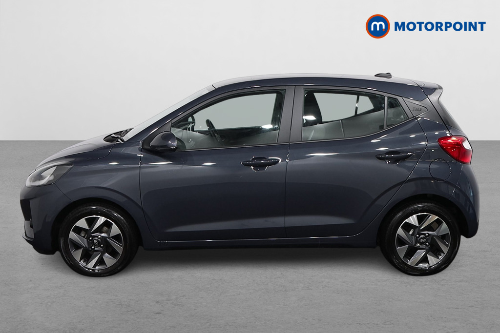 Hyundai I10 Advance Automatic Petrol Hatchback - Stock Number (1610674) - Passenger side