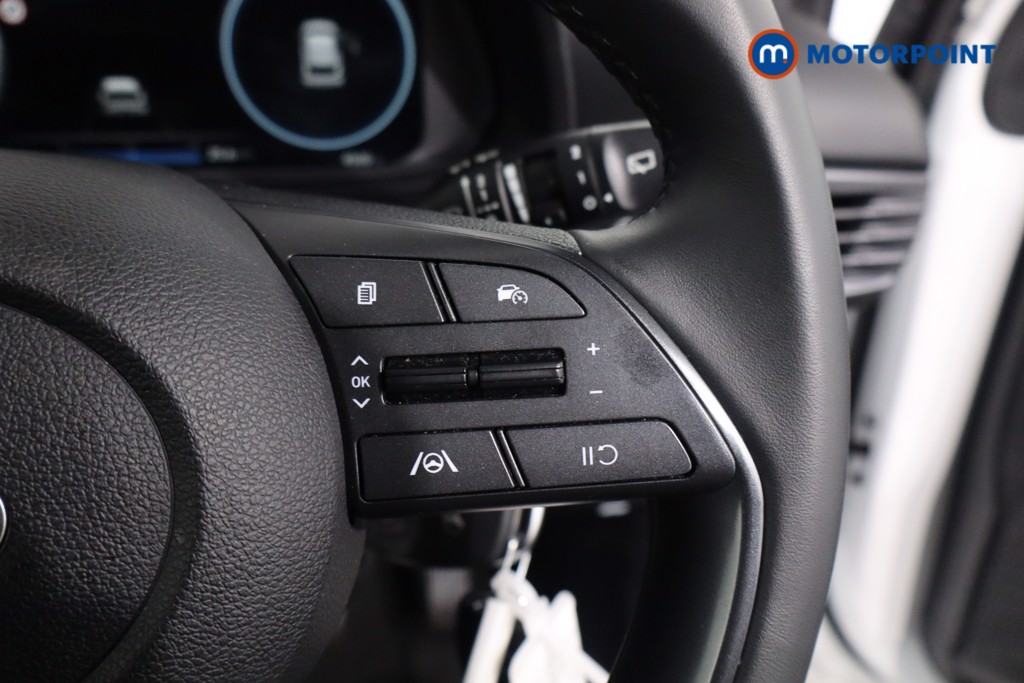 Hyundai I20 Advance Automatic Petrol Hatchback - Stock Number (1610680) - 8th supplementary image