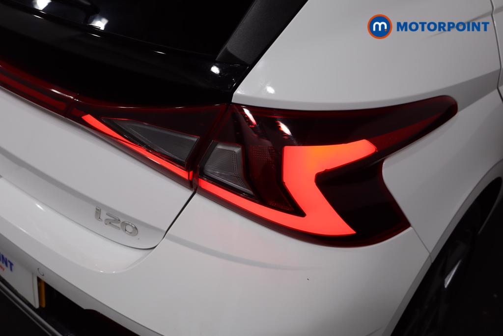 Hyundai I20 Premium Manual Petrol Hatchback - Stock Number (1610687) - 24th supplementary image