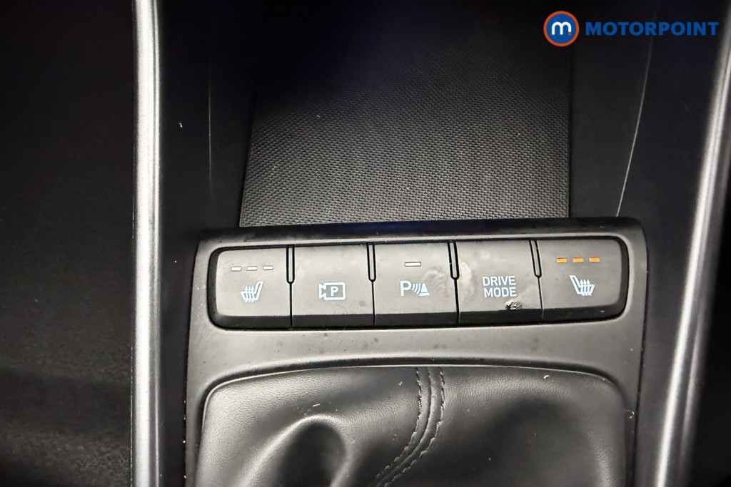 Hyundai I20 Premium Manual Petrol Hatchback - Stock Number (1610712) - 12th supplementary image