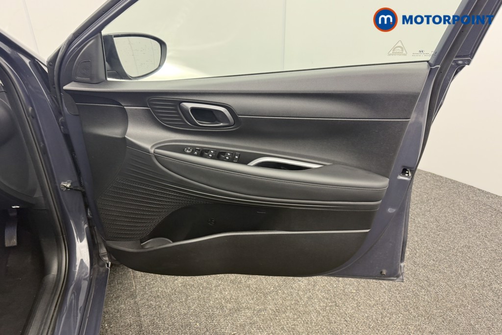 Hyundai I20 Premium Manual Petrol Hatchback - Stock Number (1610712) - 17th supplementary image