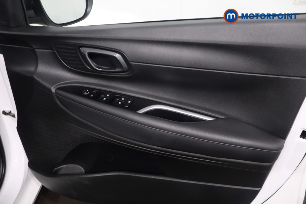 Hyundai I20 Premium Manual Petrol Hatchback - Stock Number (1610720) - 22nd supplementary image