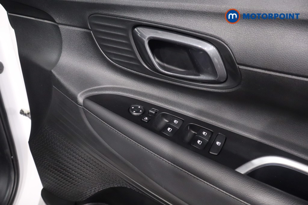 Hyundai I20 Premium Manual Petrol Hatchback - Stock Number (1610726) - 22nd supplementary image