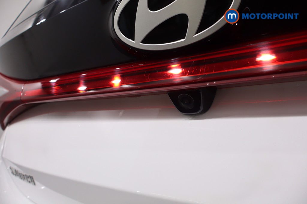 Hyundai I20 Premium Manual Petrol Hatchback - Stock Number (1610726) - 32nd supplementary image