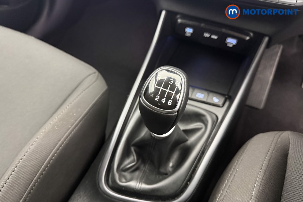 Hyundai I20 Premium Manual Petrol Hatchback - Stock Number (1610731) - 12th supplementary image