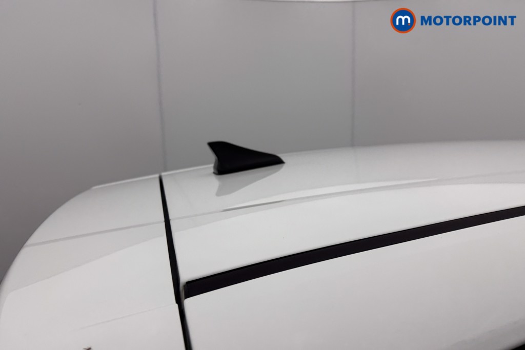 Hyundai I20 Premium Manual Petrol Hatchback - Stock Number (1610731) - 19th supplementary image