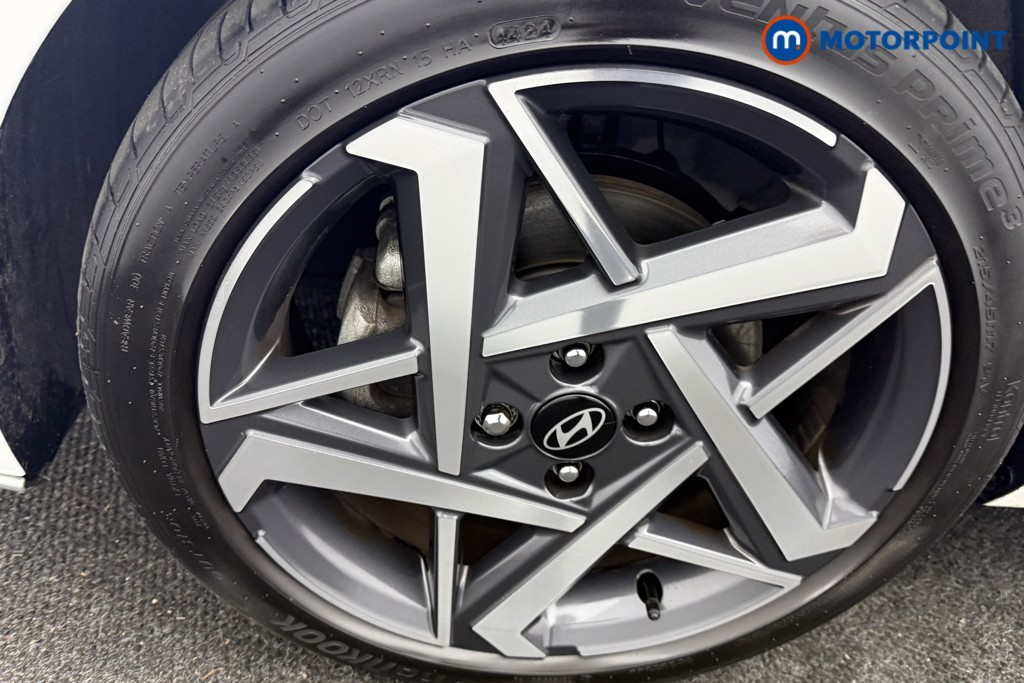 Hyundai I20 Premium Manual Petrol Hatchback - Stock Number (1610731) - 29th supplementary image