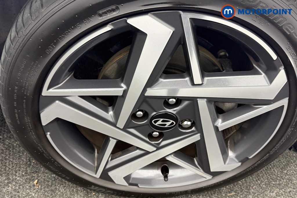 Hyundai I20 Premium Manual Petrol Hatchback - Stock Number (1610731) - 32nd supplementary image