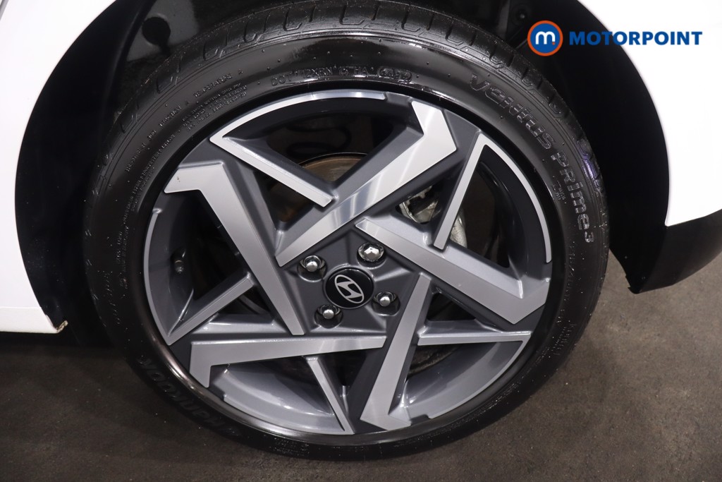 Hyundai I20 Premium Manual Petrol Hatchback - Stock Number (1610738) - 12th supplementary image