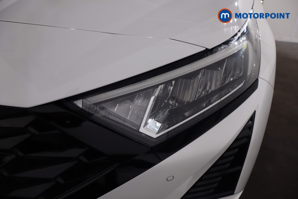 Hyundai I20 Premium Manual Petrol Hatchback - Stock Number (1610738) - 30th supplementary image