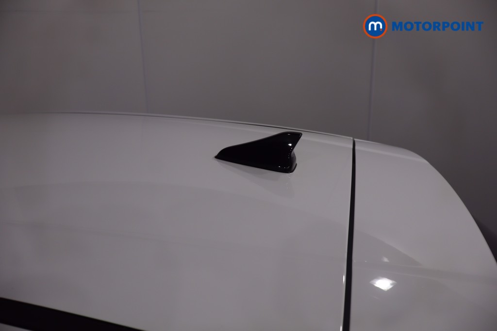 Hyundai I20 Premium Manual Petrol Hatchback - Stock Number (1610738) - 33rd supplementary image