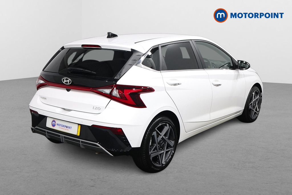 Hyundai I20 Premium Manual Petrol Hatchback - Stock Number (1610738) - Drivers side rear corner