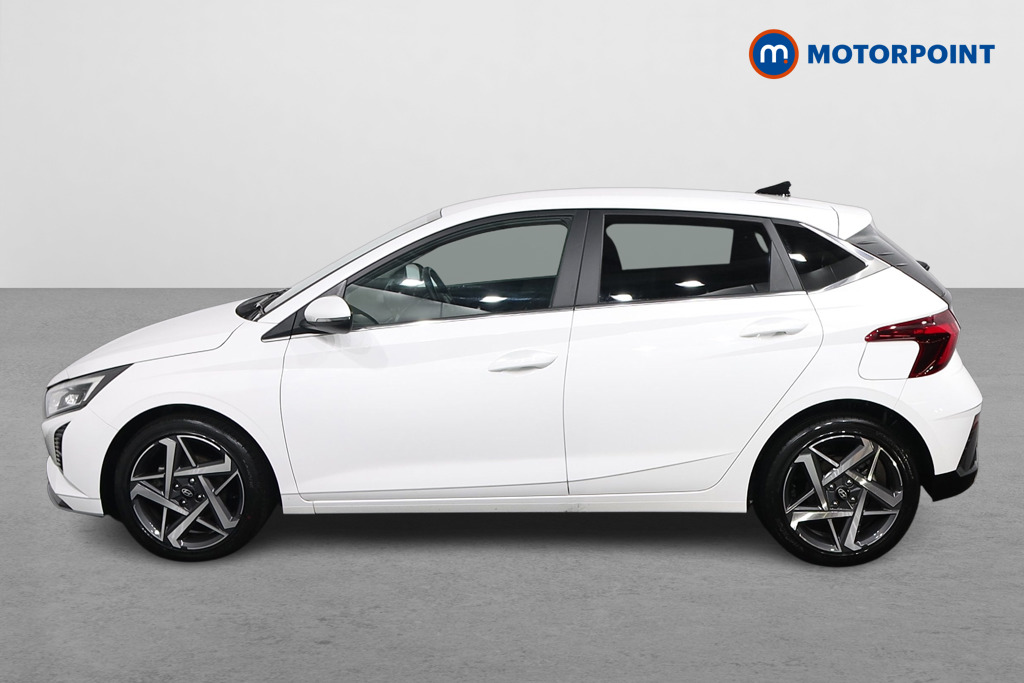 Hyundai I20 Premium Manual Petrol Hatchback - Stock Number (1610738) - Passenger side