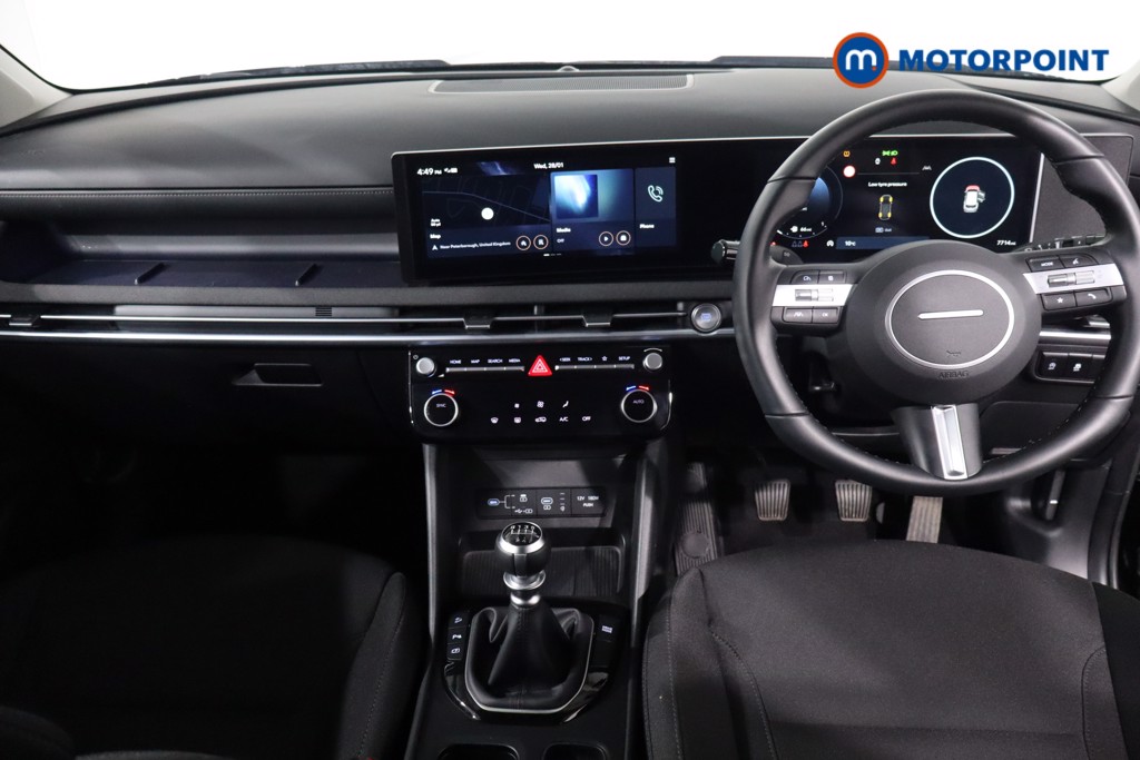 Hyundai Tucson Advance Manual Petrol SUV - Stock Number (1610790) - 1st supplementary image