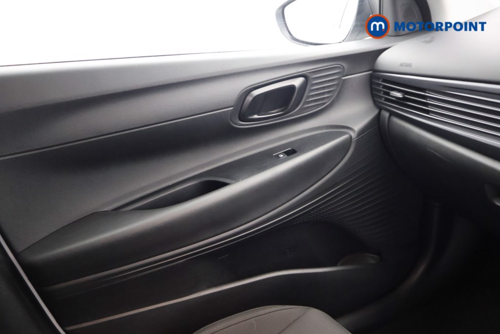 Hyundai I20 Advance Automatic Petrol Hatchback - Stock Number (1610796) - 11th supplementary image