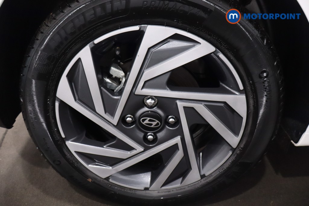 Hyundai I20 Advance Automatic Petrol Hatchback - Stock Number (1610801) - 9th supplementary image