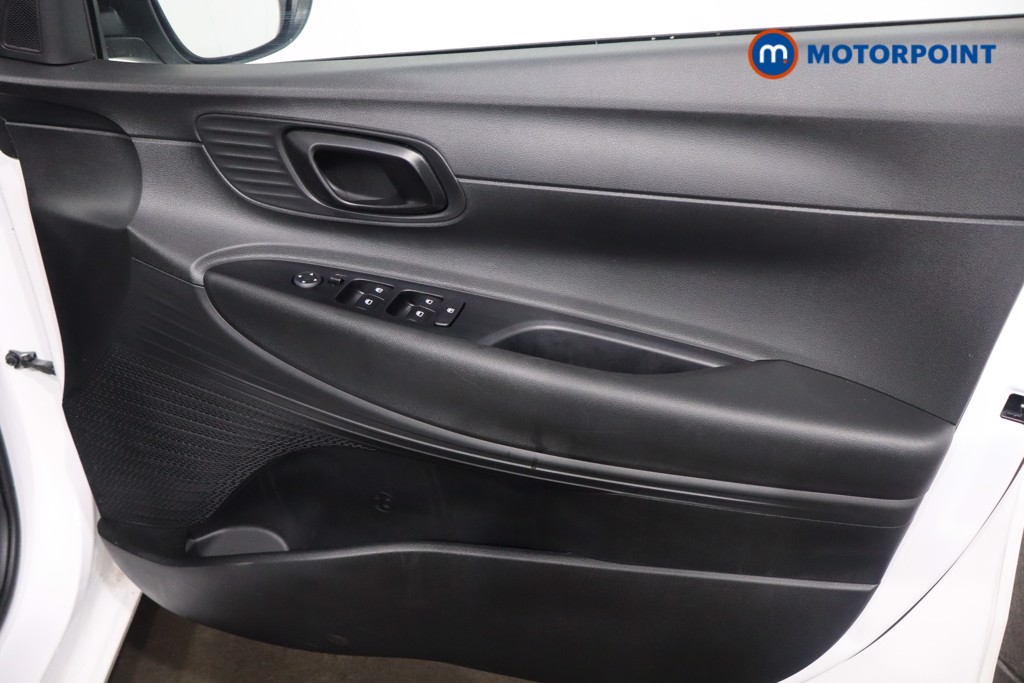 Hyundai I20 Advance Automatic Petrol Hatchback - Stock Number (1610801) - 22nd supplementary image