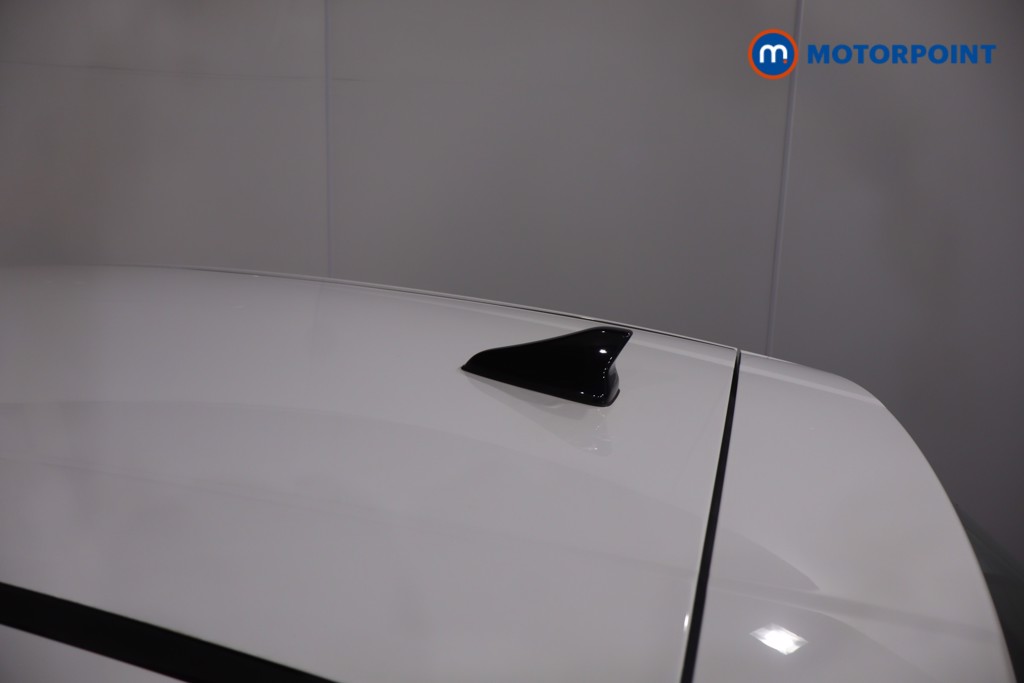 Hyundai I20 Advance Automatic Petrol Hatchback - Stock Number (1610801) - 32nd supplementary image