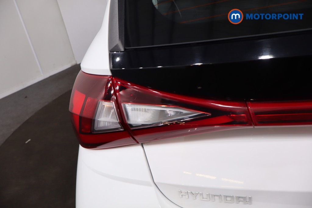 Hyundai I20 Advance Automatic Petrol Hatchback - Stock Number (1610801) - 35th supplementary image