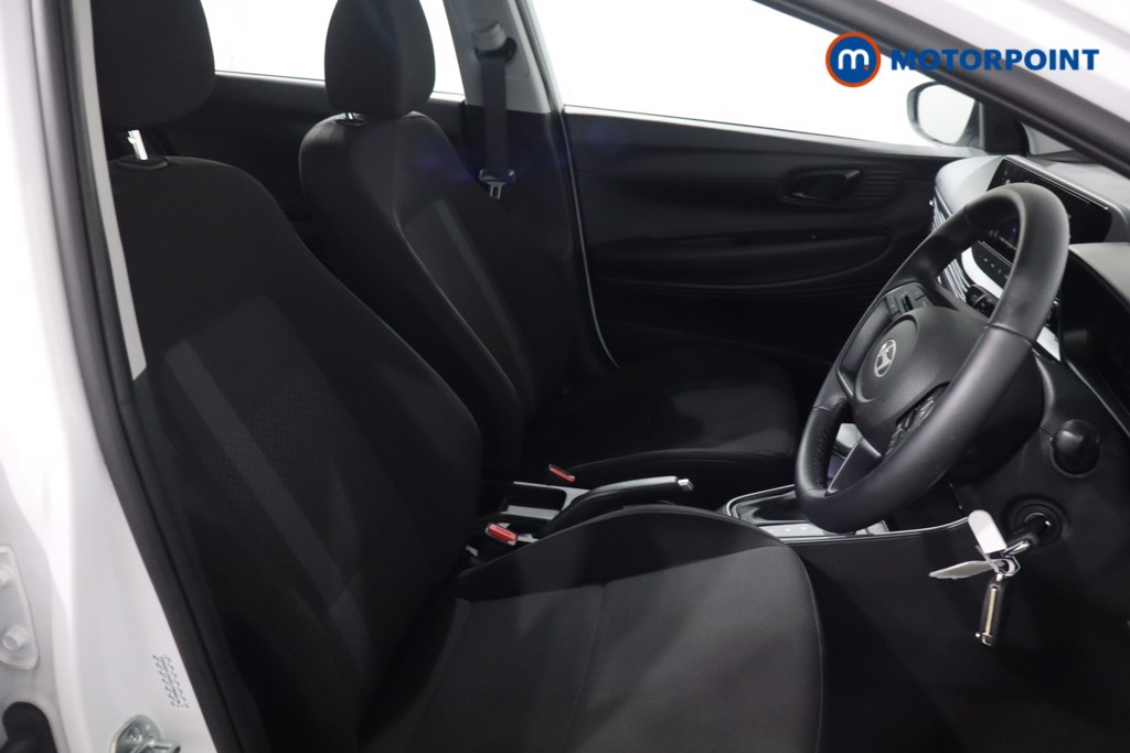 Hyundai I20 Advance Automatic Petrol Hatchback - Stock Number (1610806) - 21st supplementary image