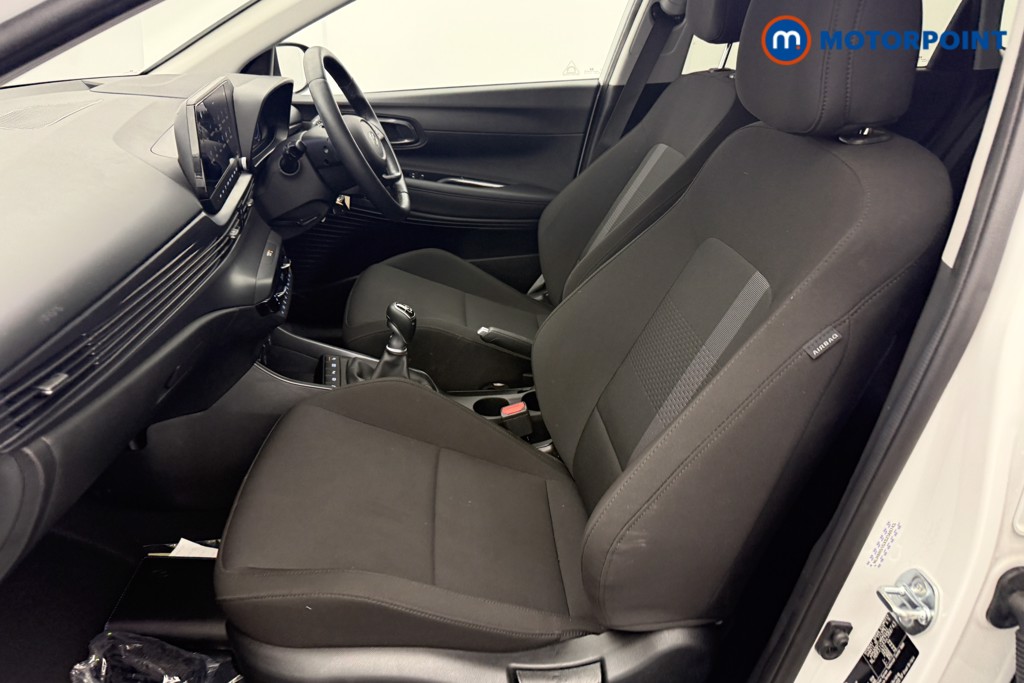 Hyundai I20 Premium Manual Petrol Hatchback - Stock Number (1610844) - 22nd supplementary image