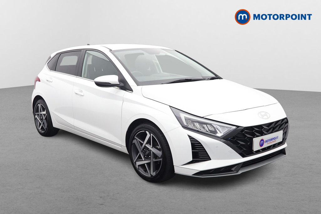 Hyundai I20 Premium Manual Petrol Hatchback - Stock Number (1610844) - Drivers side front corner