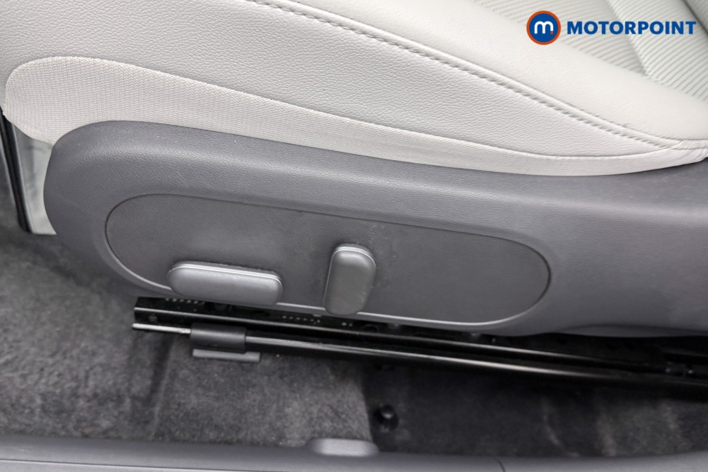 Hyundai Kona Ultimate Automatic Petrol-Electric Hybrid SUV - Stock Number (1610847) - 26th supplementary image