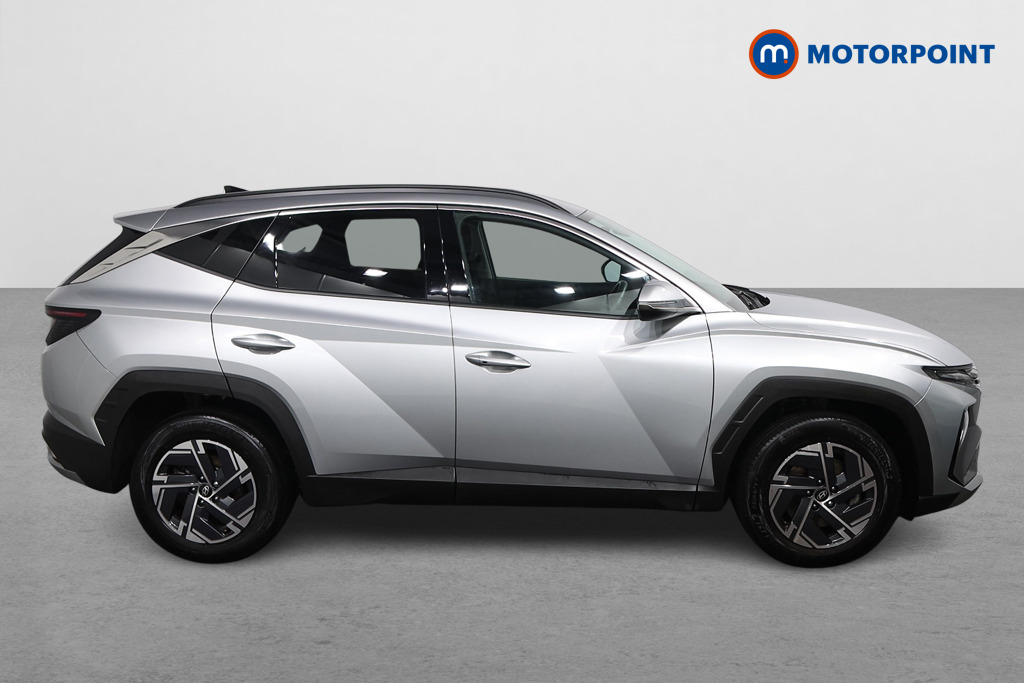 Hyundai Tucson Advance Manual Petrol SUV - Stock Number (1610857) - Drivers side