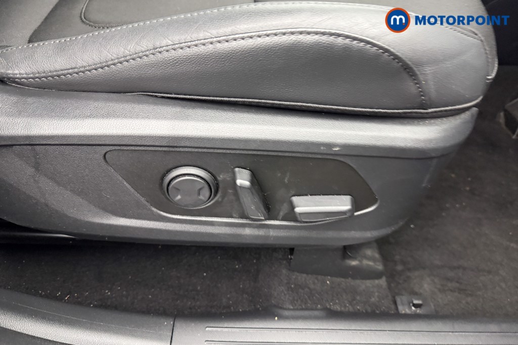 Hyundai Tucson Premium Automatic Petrol Plug-In Hybrid SUV - Stock Number (1610899) - 19th supplementary image