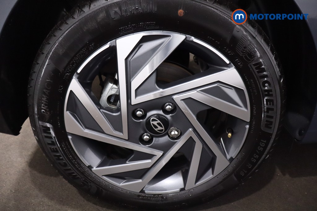 Hyundai I20 Advance Manual Petrol Hatchback - Stock Number (1610912) - 9th supplementary image