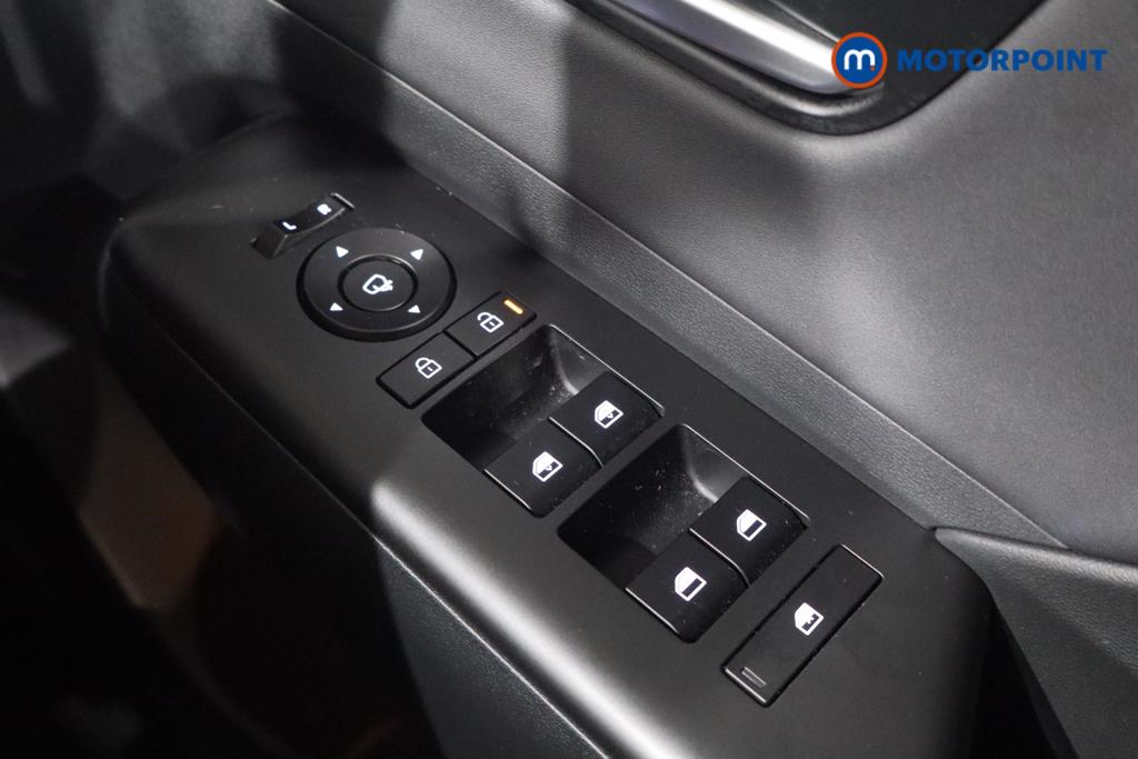 Hyundai Kona Ultimate Automatic Petrol-Electric Hybrid SUV - Stock Number (1610919) - 13th supplementary image