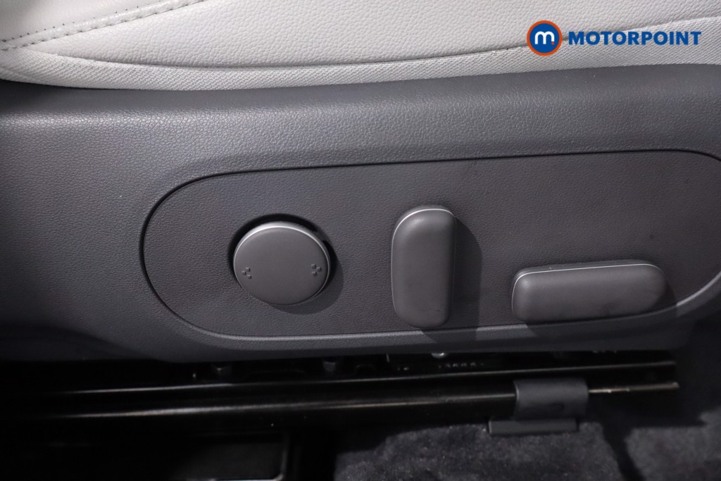 Hyundai Kona Ultimate Automatic Petrol-Electric Hybrid SUV - Stock Number (1610924) - 27th supplementary image