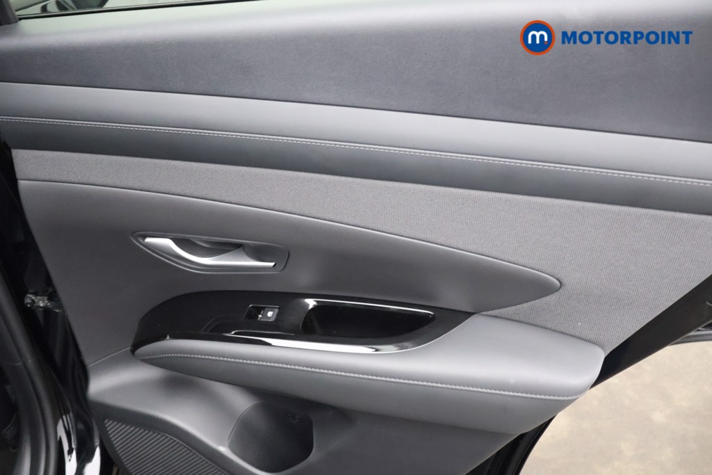 Hyundai Tucson Advance Automatic Petrol-Electric Hybrid SUV - Stock Number (1610930) - 18th supplementary image
